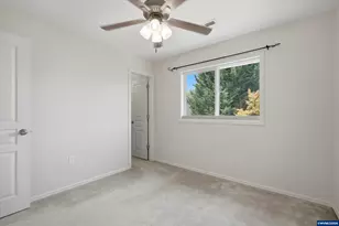 1040 Foxtail Ct NW, Salem, OR 97304 - Photo 26