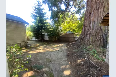 1932 Chemeketa St NE, Salem, OR 97302 - Photo 42