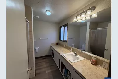 475 W Carolina St, Lebanon, OR 97355 - Photo 18
