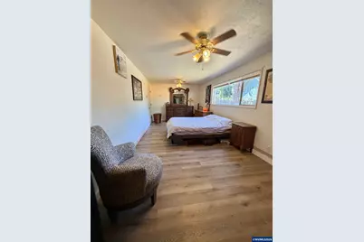 475 W Carolina St, Lebanon, OR 97355 - Photo 28