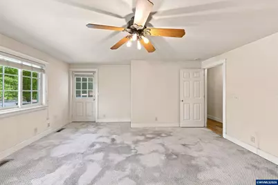 30875 S 5th St, Lebanon, OR 97355 - Photo 22