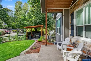 734 Cascade Dr NW, Salem, OR 97304 - Photo 2