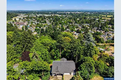 734 Cascade Dr NW, Salem, OR 97304 - Photo 48