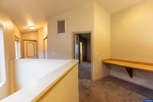 374 NW 25th St, Redmond, OR 97756 - Photo 30