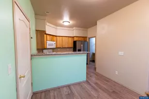 374 NW 25th St, Redmond, OR 97756 - Photo 14