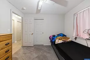 422 E 5th St, Lafayette, OR 97127 - Photo 24