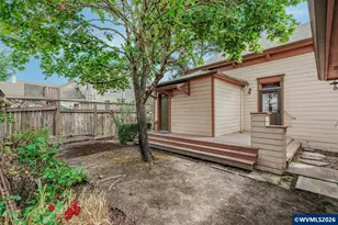 482 S 4th St, Independence, OR 97351 - Photo 28