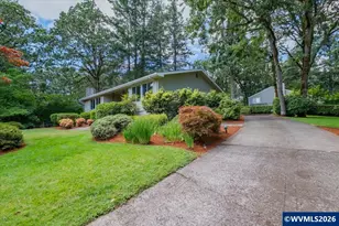 950 Edgewood Dr NW, Albany, OR 97321 - Photo 4