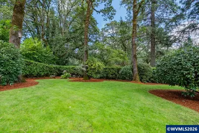 950 Edgewood Dr NW, Albany, OR 97321 - Photo 46