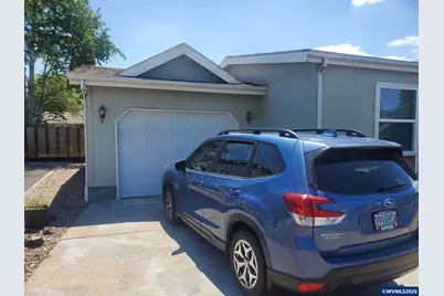 652 Royalty Cir NE, Salem, OR 97301 - Photo 2