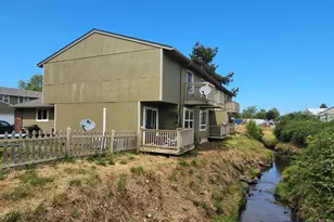1725-1731 Salishan St SE, Salem, OR 97302 - Photo 2