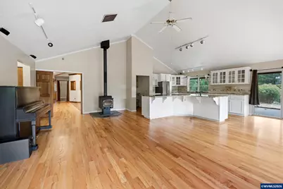 965 Wild Rose Dr, Corvallis, OR 97330 - Photo 6