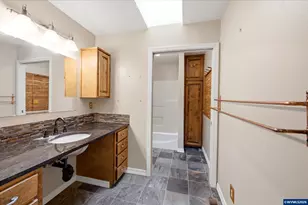 965 Wild Rose Dr, Corvallis, OR 97330 - Photo 20