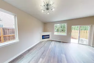 196 Gwinn Street E, Monmouth, OR 97361 - Photo 6