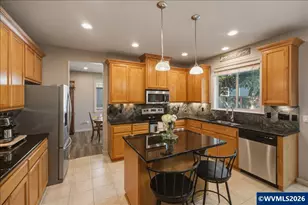 2333 Mountain River Dr, Lebanon, OR 97355 - Photo 12