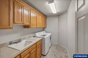 2333 Mountain River Dr, Lebanon, OR 97355 - Photo 36
