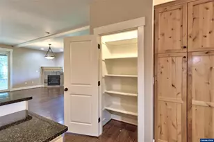 957 SW Fellows St, McMinnville, OR 97128 - Photo 18
