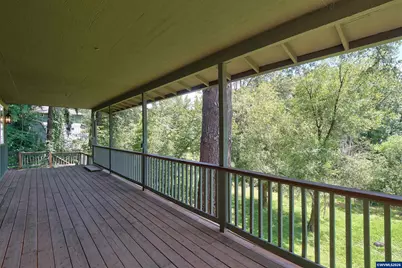 957 SW Fellows St, McMinnville, OR 97128 - Photo 2
