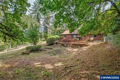 2850 Cascade Dr, Lebanon, OR 97355 - Photo 38