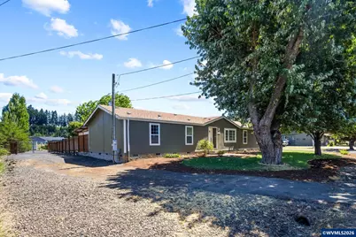 1221 47th Av, Sweet Home, OR 97386 - Photo 2