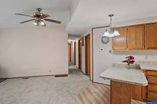 2120 Robins #111 Ln SE, Salem, OR 97306 - Photo 18