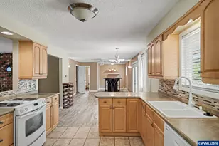 3371 Vitae Springs Rd S, Salem, OR 97306 - Photo 12