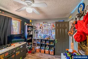 350 W Pine St, Sweet Home, OR 97386 - Photo 20