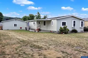 4448 Long St, Sweet Home, OR 97386 - Photo 32
