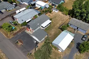 4448 Long St, Sweet Home, OR 97386 - Photo 38