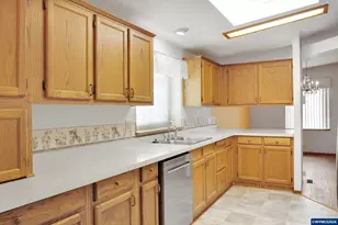 4448 Long St, Sweet Home, OR 97386 - Photo 20