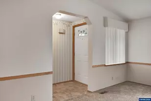 4448 Long St, Sweet Home, OR 97386 - Photo 6