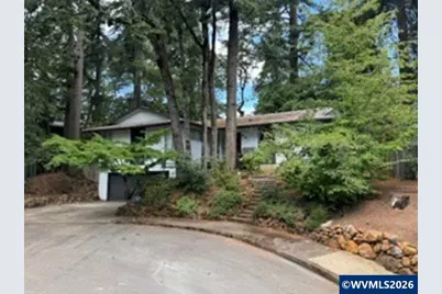 881 Huron Ct SE, Salem, OR 97302 - Photo 2