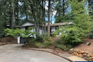 881 Huron Ct SE, Salem, OR 97302 - Photo 2