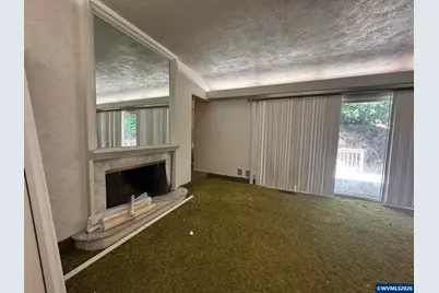 881 Huron Ct SE, Salem, OR 97302 - Photo 12