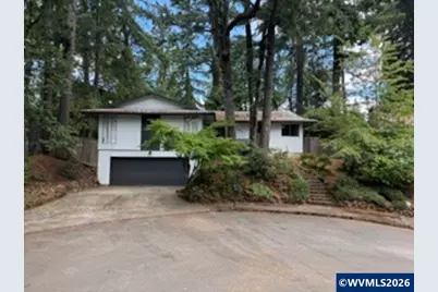 881 Huron Ct SE, Salem, OR 97302 - Photo 1