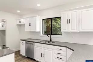 1275 Panorama Ct SE, Salem, OR 97302 - Photo 18