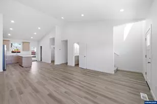 1251 Brown (-1255) St, Woodburn, OR 97071 - Photo 26