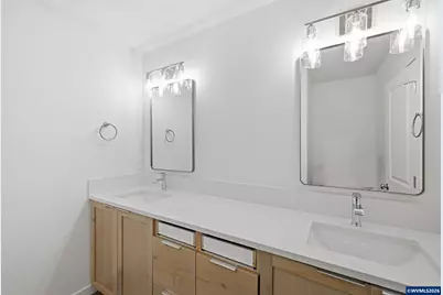 1251 Brown (-1255) St, Woodburn, OR 97071 - Photo 40