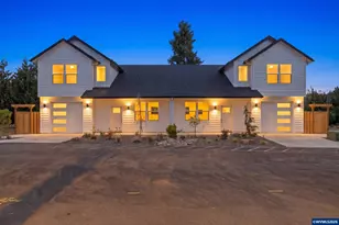 1251 Brown (-1255) St, Woodburn, OR 97071 - Photo 2