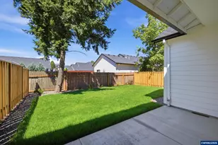 1251 Brown (-1255) St, Woodburn, OR 97071 - Photo 20