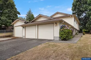 5676 SE Hillwood Cir Circle, Milwaukie, OR 97267 - Photo 1