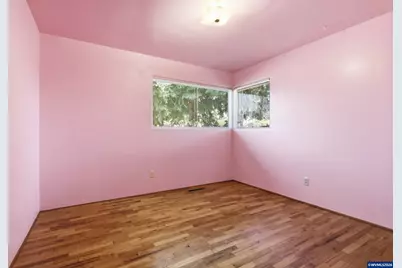 510 E Sherman St, Lebanon, OR 97355 - Photo 28