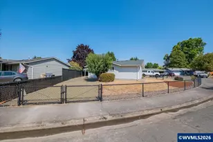 3623 Jefferson Pl SE, Albany, OR 97322 - Photo 2