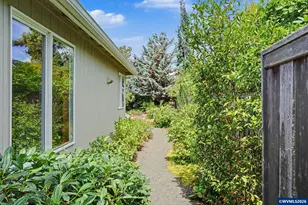 5627 SW Bluestem Pl, Corvallis, OR 97333 - Photo 32