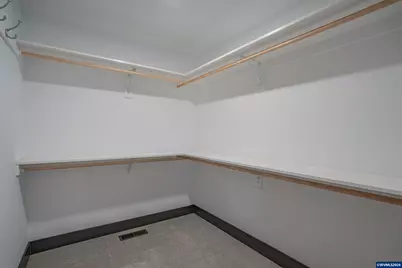 2456 Phillips Wy, Lebanon, OR 97355 - Photo 16