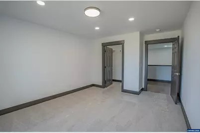 2456 Phillips Wy, Lebanon, OR 97355 - Photo 24