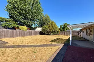 3704 Hill St SE, Albany, OR 97322 - Photo 30