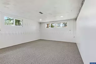 36765 Glaser Dr, Scio, OR 97374 - Photo 28