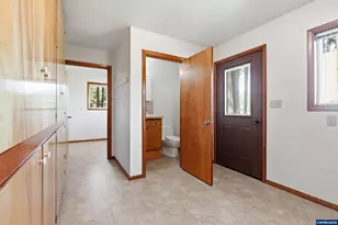 36765 Glaser Dr, Scio, OR 97374 - Photo 14