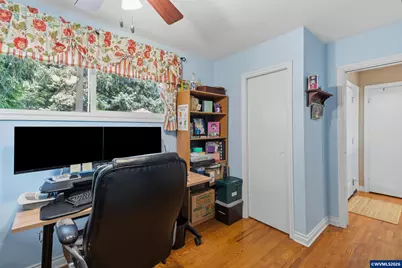 954 Terrace Dr NW, Salem, OR 97304 - Photo 14